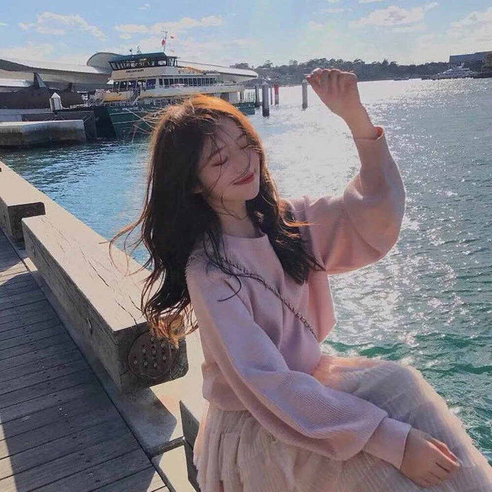 隐秘而伟大 海报