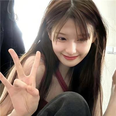 我们的虚实人生 海报