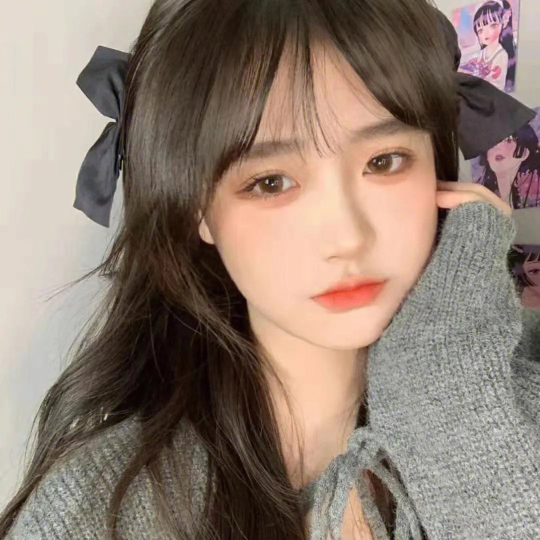 艾米丽·布莱尔的秘密 海报